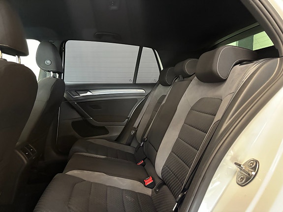 Volkswagen Golf I 16 of 21