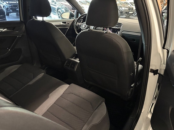 Volkswagen Golf I 18 of 21