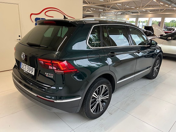 Volkswagen Tiguan 3 of 5