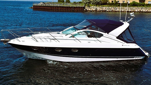 Fairline Targa 34 – Stil, kraft och komfort i perfekt harmon 2 of 26