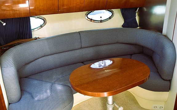 Fairline Targa 34 – Stil, kraft och komfort i perfekt harmon 19 of 26
