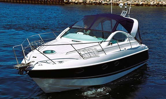 Fairline Targa 34 – Stil, kraft och komfort i perfekt harmon
