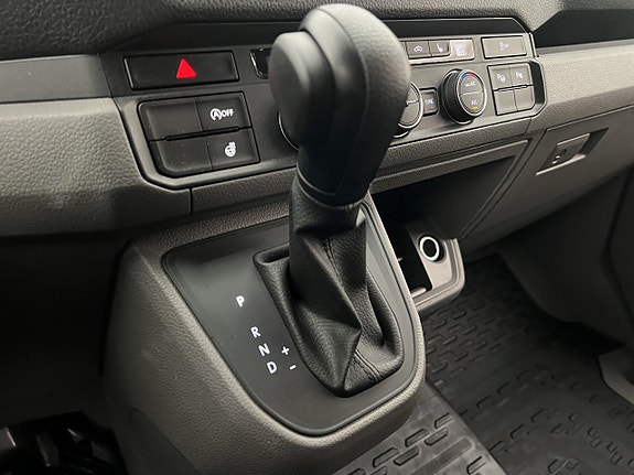 Volkswagen Crafter 25 of 30