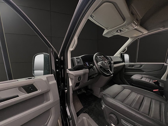 Volkswagen Crafter 14 of 30