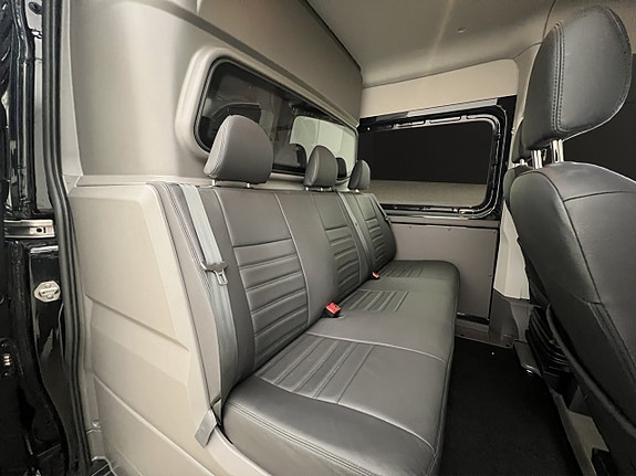 Volkswagen Crafter 27 of 30