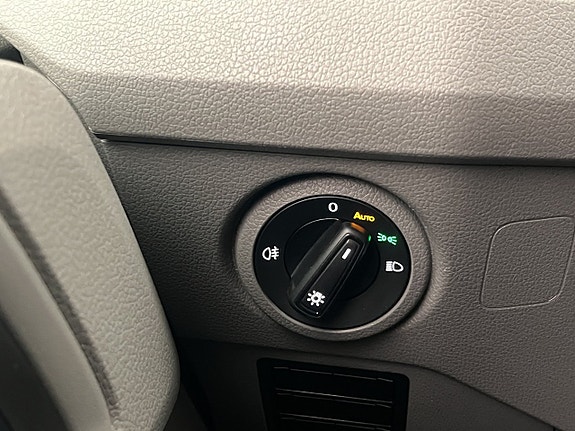 Volkswagen Crafter 13 of 30