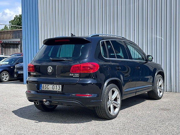 Volkswagen Tiguan 5 of 18