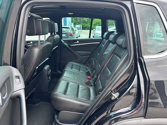 Volkswagen Tiguan 15 of 18