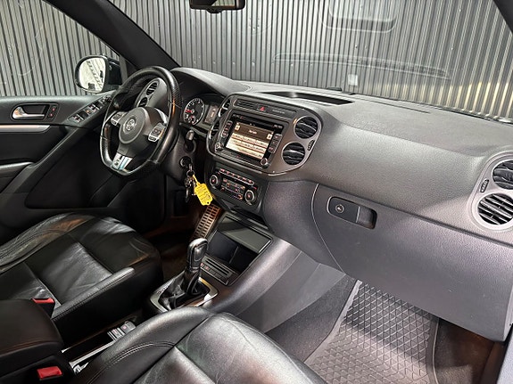 Volkswagen Tiguan 15 of 17