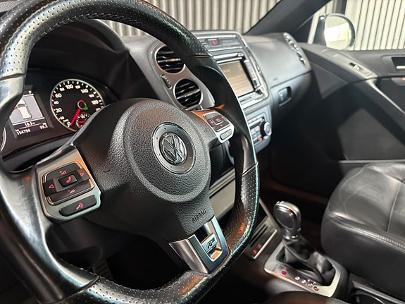 Volkswagen Tiguan 10 of 17