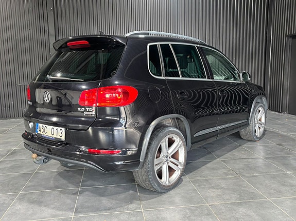 Volkswagen Tiguan 4 of 17