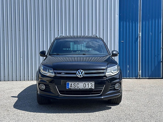 Volkswagen Tiguan 2 of 18