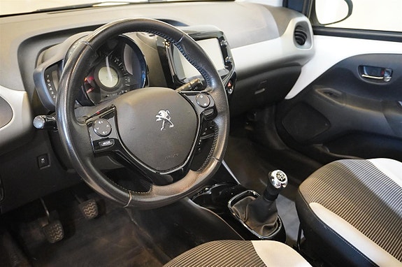 Peugeot 108 8 of 13