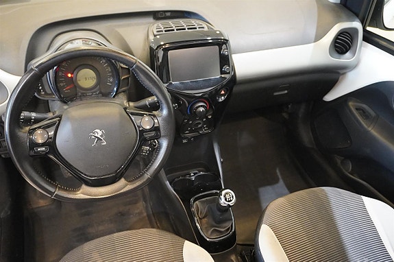 Peugeot 108 9 of 13