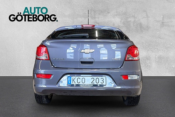 Chevrolet Cruze 5 of 5