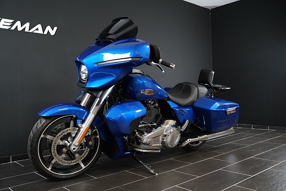 Harley-Davidson FLHX Street Glide Screamin' Eagle Bänkad ! 6 of 13
