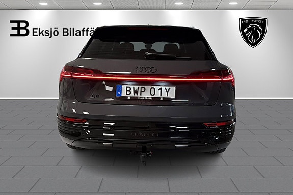 Audi Q8 e-tron 6 of 25