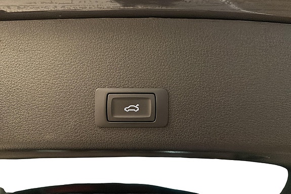 Audi Q8 e-tron 15 of 25