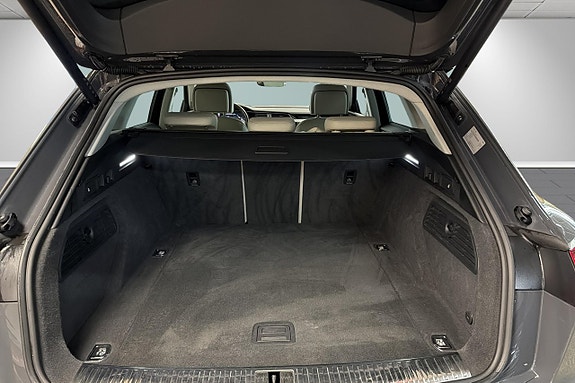 Audi Q8 e-tron 14 of 25