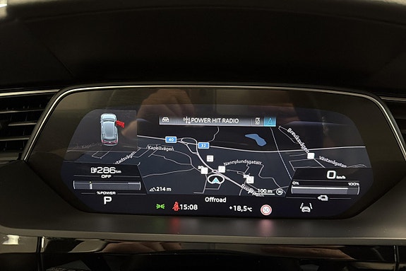 Audi Q8 e-tron 16 of 25