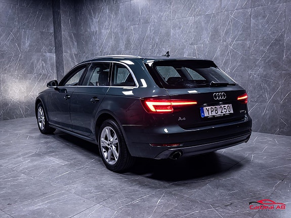 Audi A4 5 of 5