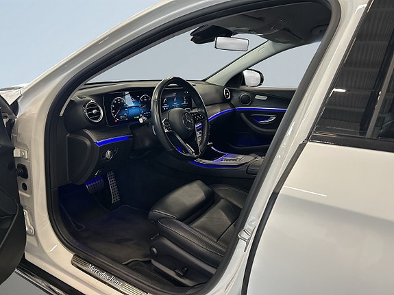 Mercedes-Benz E220 d 8 of 23
