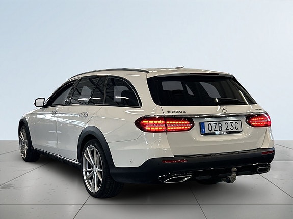 Mercedes-Benz E220 d 6 of 23