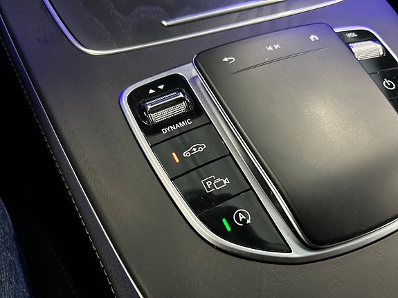 Mercedes-Benz E220 d 11 of 23