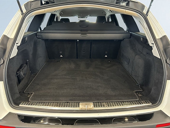 Mercedes-Benz E220 d 15 of 23