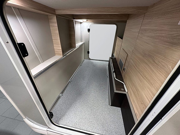 Knaus 4X4 Van TI Plus 650 MEG Platinum Selection 177hk AUTOMAT 4Motion 19 of 29