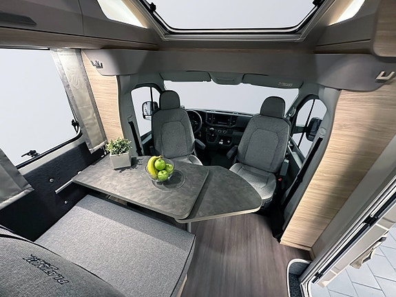 Knaus 4X4 Van TI Plus 650 MEG Platinum Selection 177hk AUTOMAT 4Motion 7 of 29
