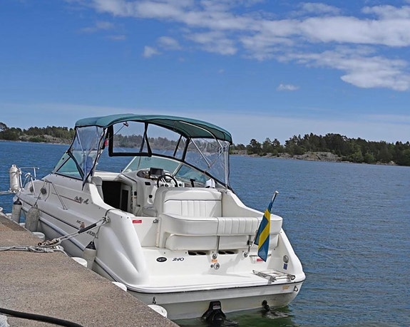 Sea ray 240 sundancer säljes 3 of 9