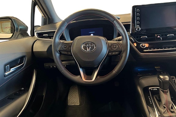 Toyota Corolla 11 of 21