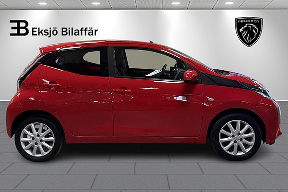 Toyota Aygo 4 of 5