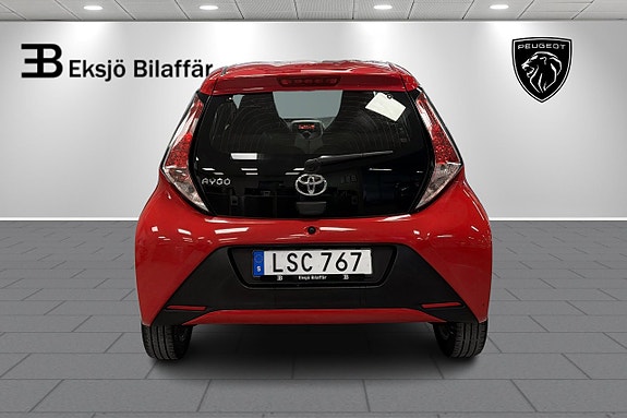 Toyota Aygo 6 of 17