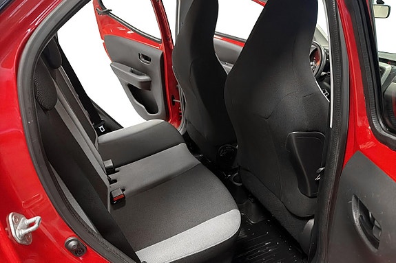 Toyota Aygo 13 of 17