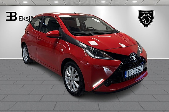 Toyota Aygo 3 of 5