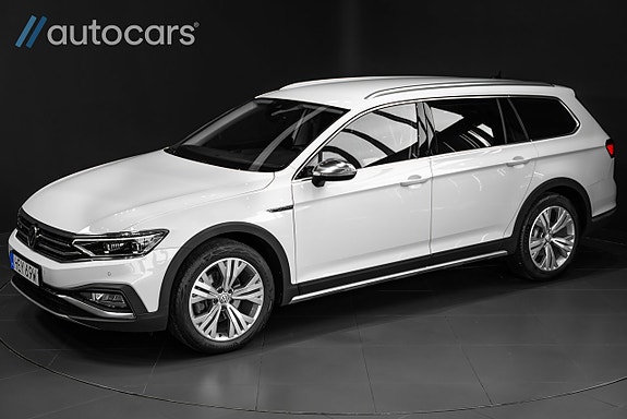 Volkswagen Passat Alltrack 6 of 30