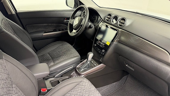 Suzuki Vitara 8 of 12