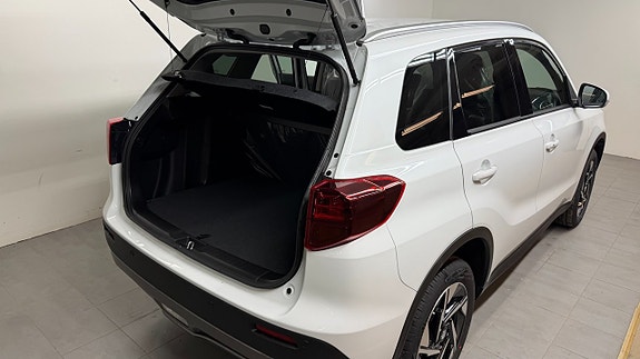 Suzuki Vitara 4 of 12