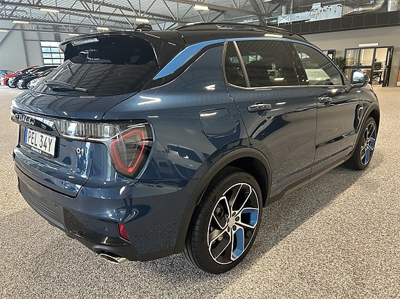 Lynk & Co 01 4 of 5