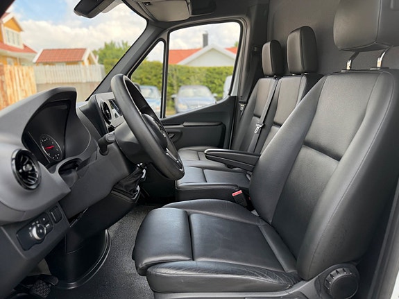 Mercedes-Benz Sprinter 211 6 of 10