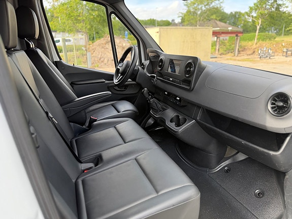 Mercedes-Benz Sprinter 211 8 of 10