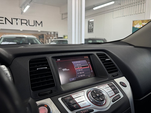 Nissan Murano 15 of 27