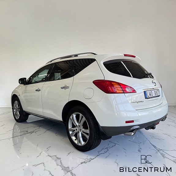 Nissan Murano 4 of 5