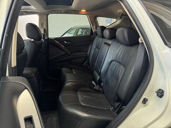 Nissan Murano 21 of 27