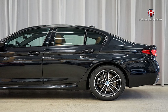 BMW 530e 8 of 24