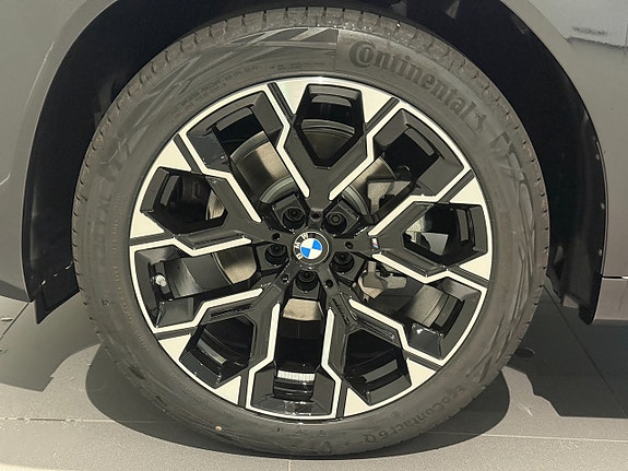 BMW X3 5 of 5