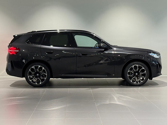 BMW X3 3 of 5