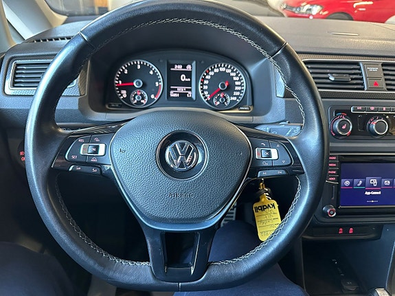 Volkswagen Caddy 19 of 26